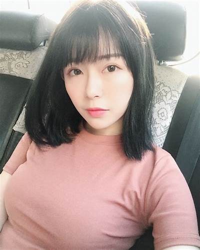 国产美女大胸视频分享平台，尽览性感魅力与精彩内容
